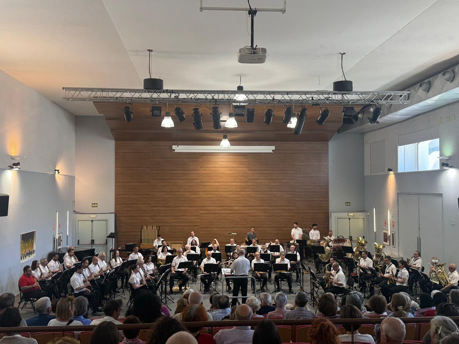 orkiestra.jpg
